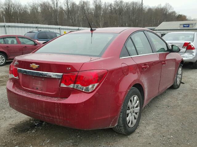 1G1PF5S91B7281380 - 2011 CHEVROLET CRUZE LT RED photo 4