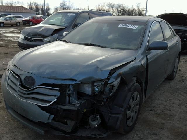 4T4BF3EK8AR064592 - 2010 TOYOTA CAMRY BASE GREEN photo 2