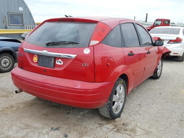 3FAHP37312R227884 - 2002 FORD FOCUS ZX5 RED photo 4