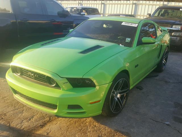 1ZVBP8CF8D5252734 - 2013 FORD MUSTANG GT GREEN photo 2