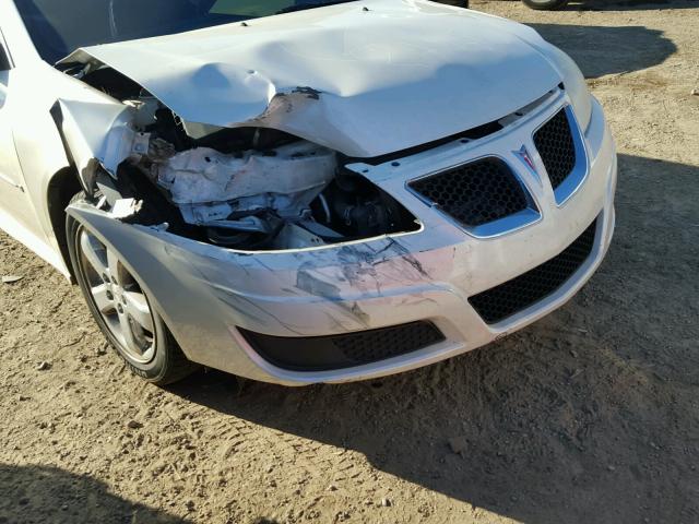 1G2ZJ57B594262664 - 2009 PONTIAC G6 WHITE photo 9