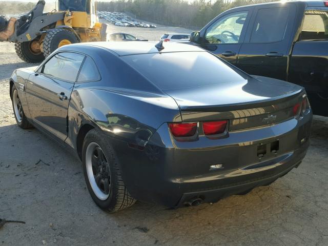 2G1FE1E35D9199894 - 2013 CHEVROLET CAMARO LS GRAY photo 3