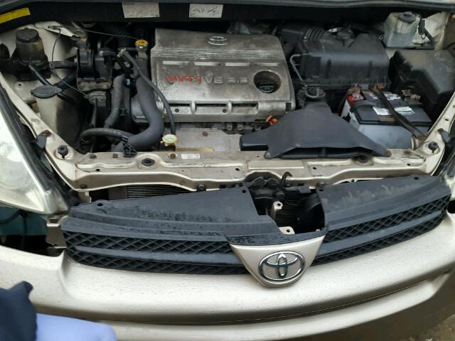 5TDZA22C85S307752 - 2005 TOYOTA SIENNA XLE GOLD photo 7