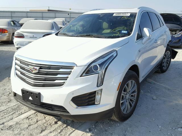 1GYKNBRSXHZ101834 - 2017 CADILLAC XT5 LUXURY WHITE photo 2