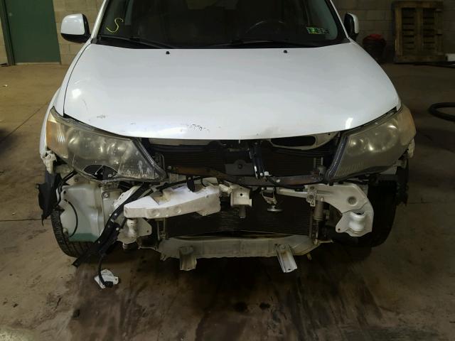 JA4MT41X97Z004589 - 2007 MITSUBISHI OUTLANDER WHITE photo 7