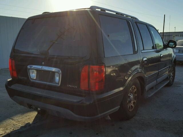 5LMRU27A3XLJ40471 - 1999 LINCOLN NAVIGATOR BLACK photo 4