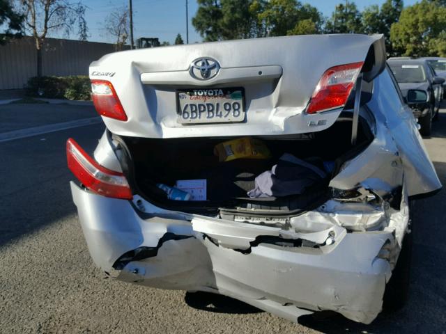 4T4BE46K48R023359 - 2008 TOYOTA CAMRY CE SILVER photo 9