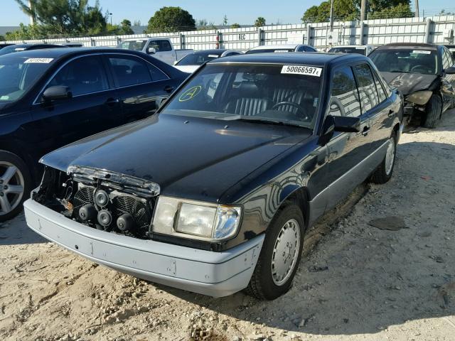 WDBEB28D6NB771849 - 1992 MERCEDES-BENZ 300 D BLACK photo 2