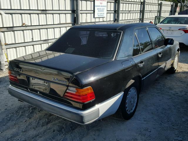 WDBEB28D6NB771849 - 1992 MERCEDES-BENZ 300 D BLACK photo 4