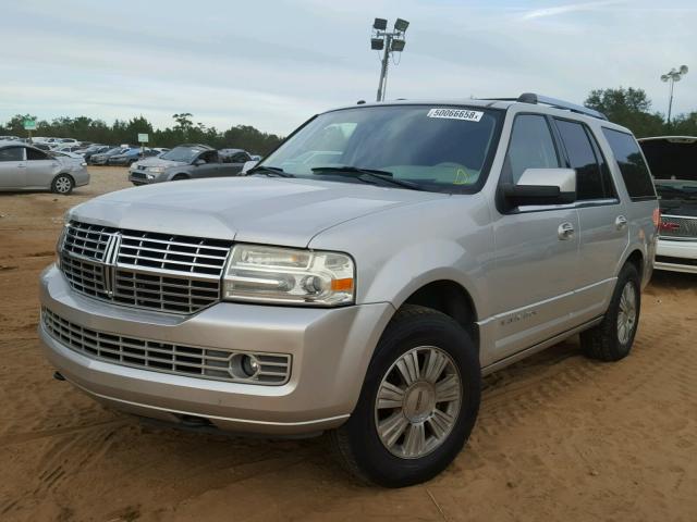5LMFU27567LJ22309 - 2007 LINCOLN NAVIGATOR Күміс фото 2