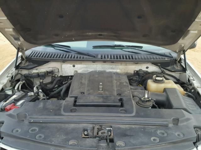 5LMFU27567LJ22309 - 2007 LINCOLN NAVIGATOR Күміс фото 7