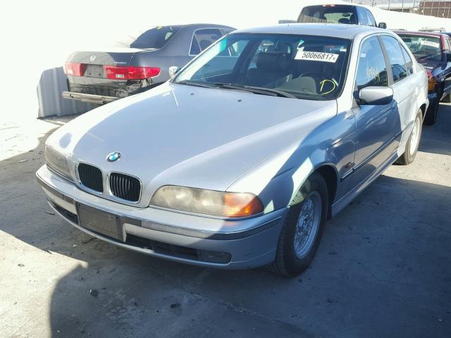 WBADD6327WGT93823 - 1998 BMW 528 I AUTO SILVER photo 2