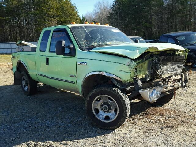 1FTSX21P65EB50829 - 2005 FORD F250 SUPER GREEN photo 1