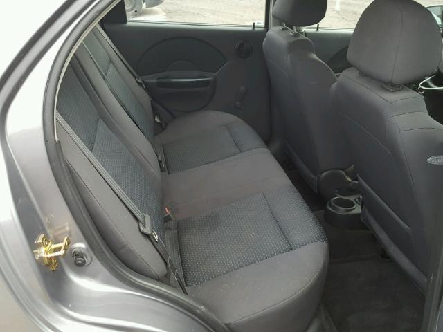 KL1TD566X6B575396 - 2006 CHEVROLET AVEO BASE GRAY photo 6