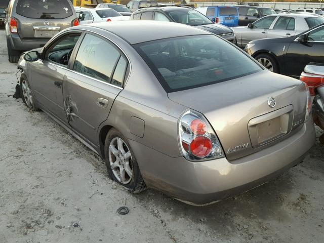 1N4AL11D45C267916 - 2005 NISSAN ALTIMA S GRAY photo 3