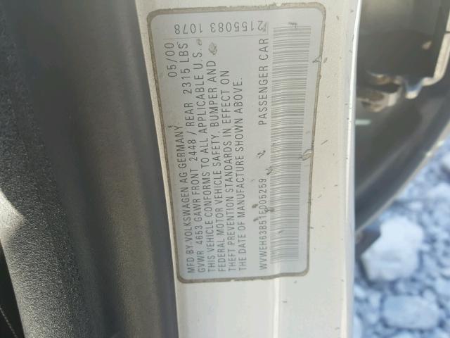 WVWEH63B51E005259 - 2001 VOLKSWAGEN PASSAT GLX 银色 照片 10