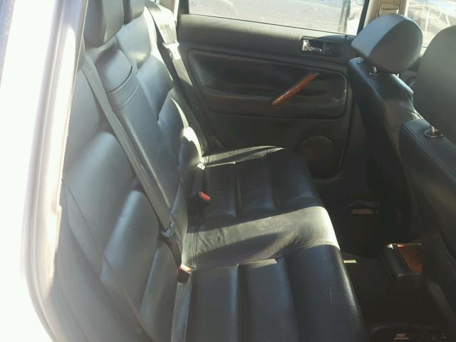 WVWEH63B51E005259 - 2001 VOLKSWAGEN PASSAT GLX 银色 照片 6