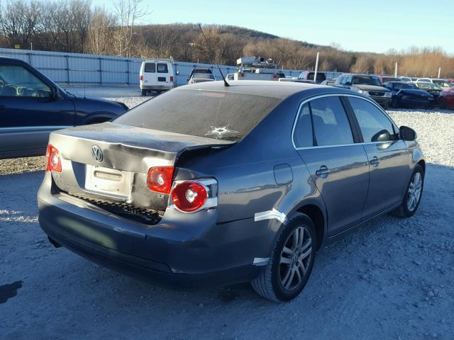 3VWEF81K77M164448 - 2007 VOLKSWAGEN JETTA WOLF GRAY photo 4