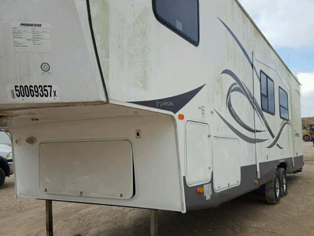 4X4FSBG21BU072547 - 2011 SALM HEMISPHERE WHITE photo 2