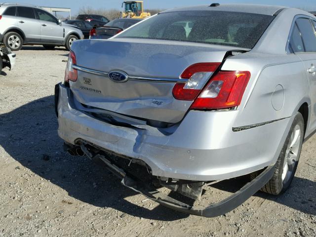 1FAHP2EW3BG163538 - 2011 FORD TAURUS SEL SILVER photo 9