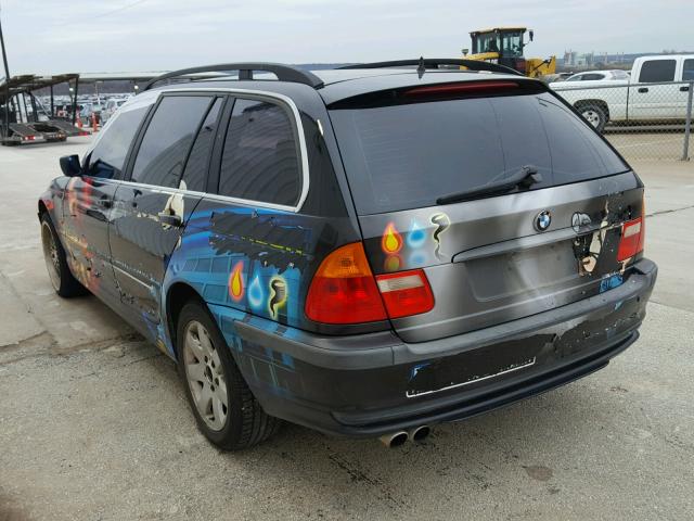 WBAAW33451ET41897 - 2001 BMW 325 IT BLACK photo 3