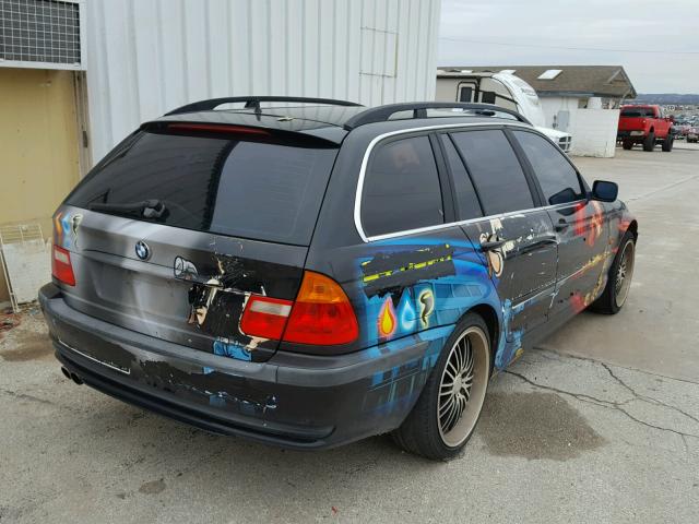 WBAAW33451ET41897 - 2001 BMW 325 IT BLACK photo 4