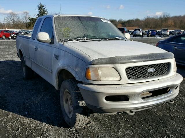 2FTRX18L1WCA44324 - 1998 FORD F150 WHITE photo 1