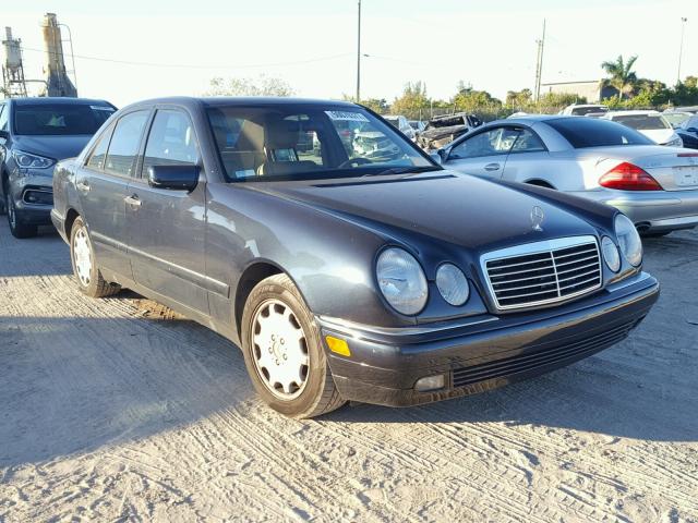 WDBJF55F3TJ005249 - 1996 MERCEDES-BENZ E 320 BLACK photo 1