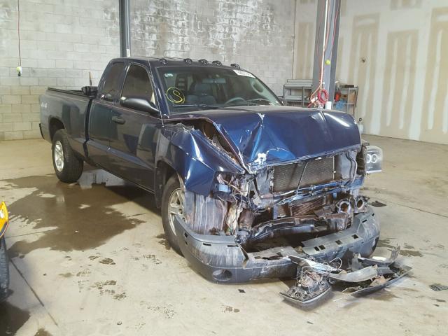 1D7HW42KX5S236504 - 2005 DODGE DAKOTA SLT BLUE photo 1