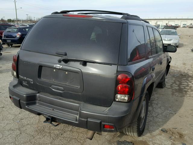 1GNDT13S072256785 - 2007 CHEVROLET TRAILBLAZE GRAY photo 4