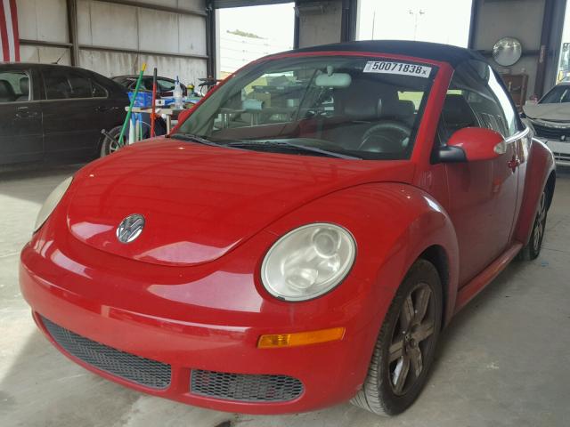 3VWRF31Y56M309171 - 2006 VOLKSWAGEN NEW BEETLE 红色 照片 2