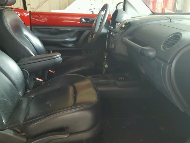 3VWRF31Y56M309171 - 2006 VOLKSWAGEN NEW BEETLE 红色 照片 5