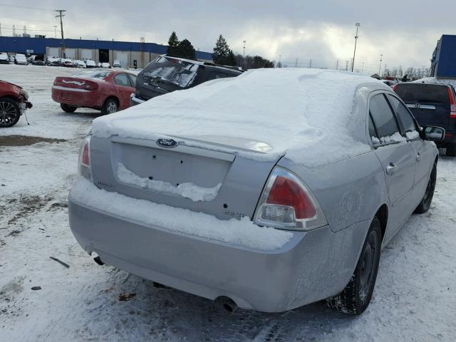 3FAFP07146R221541 - 2006 FORD FUSION SE SILVER photo 4