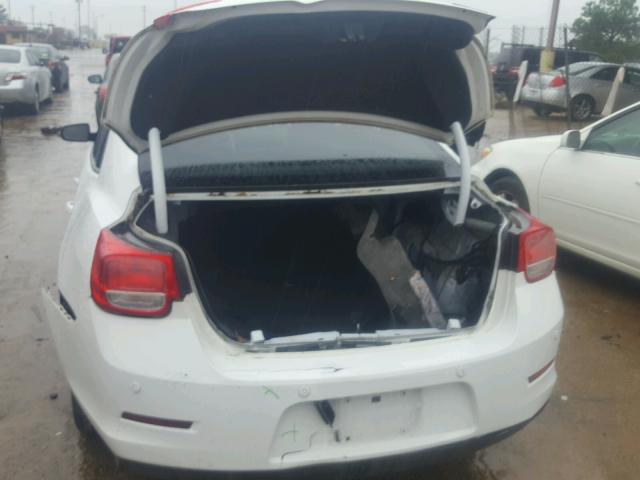 1G11B5SA3DF238387 - 2013 CHEVROLET MALIBU LS 白色 照片 9