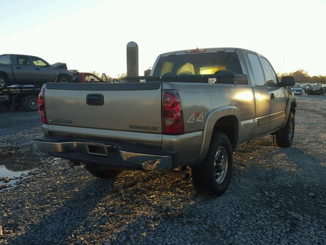 1GCGK29U83Z185165 - 2003 CHEVROLET SILVERADO BEIGE photo 4