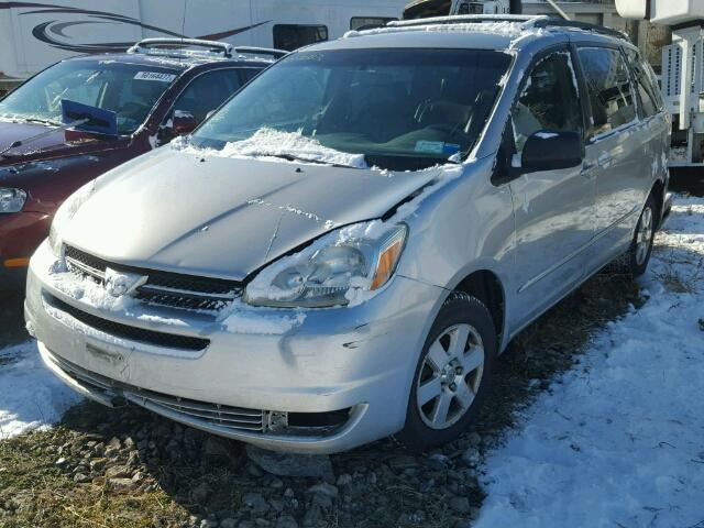 5TDZA23C75S364393 - 2005 TOYOTA SIENNA CE SILVER photo 2