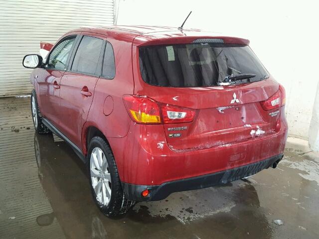 4A4AR3AU4DE023554 - 2013 MITSUBISHI OUTLANDER RED photo 3