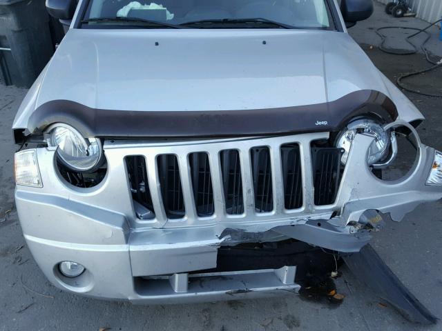 1J4NT1FA7AD641203 - 2010 JEEP COMPASS SP SILVER photo 7