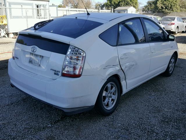 JTDKB20U393539354 - 2009 TOYOTA PRIUS WHITE photo 4