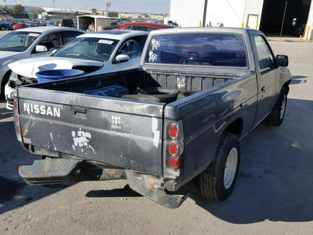 1N6SD11S6PC354291 - 1993 NISSAN TRUCK SHOR GRAY photo 4