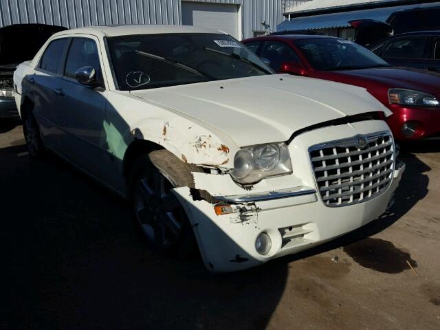 2C3AK63H65H622788 - 2005 CHRYSLER 300C WHITE photo 1