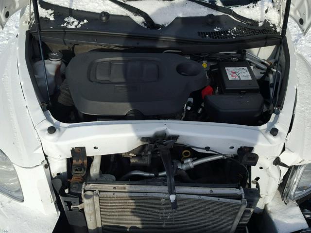 3GNBABDB3AS541610 - 2010 CHEVROLET HHR LT WHITE photo 7