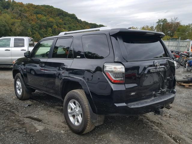 JTEBU5JR4J5531290 - 2018 TOYOTA 4RUNNER SR BLACK photo 3