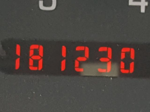 1G2NF52E74M530821 - 2004 PONTIAC GRAND AM S GOLD photo 8