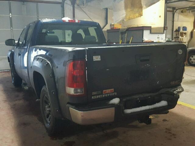 1GTSCTE06AZ241150 - 2010 GMC SIERRA C15 BLUE photo 3