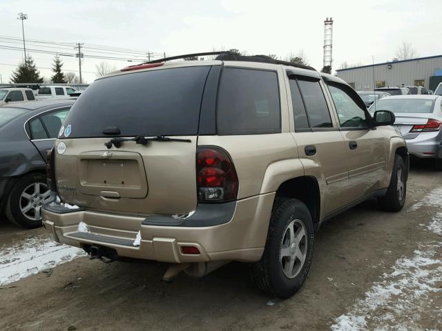 1GNDT13S562250009 - 2006 CHEVROLET TRAILBLAZE GOLD photo 4