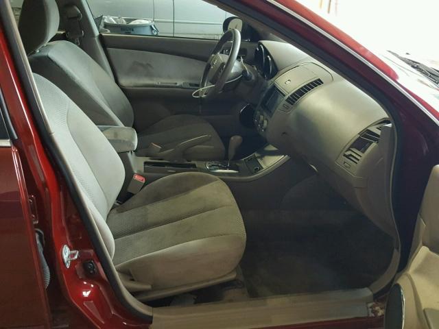 1N4AL11D45N921401 - 2005 NISSAN ALTIMA S RED photo 5