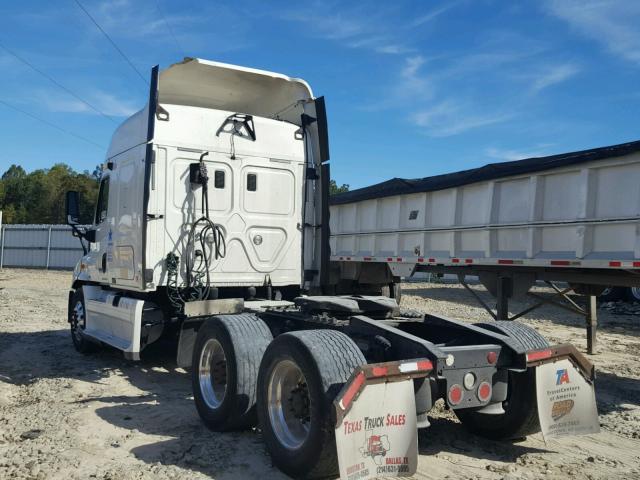 1FUJGHDV8ALAU0973 - 2010 FREIGHTLINER CASCADIA 1 WHITE photo 3