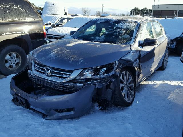 1HGCR2F57DA072882 - 2013 HONDA ACCORD SPO GRAY photo 2