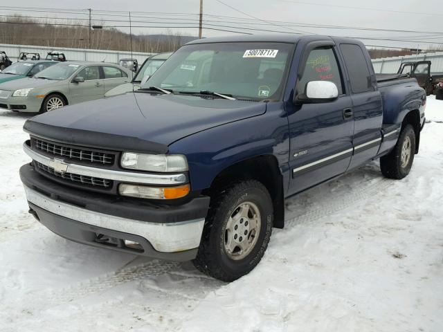 1GCEK19T8XZ170812 - 1999 CHEVROLET SILVERADO BLUE photo 2